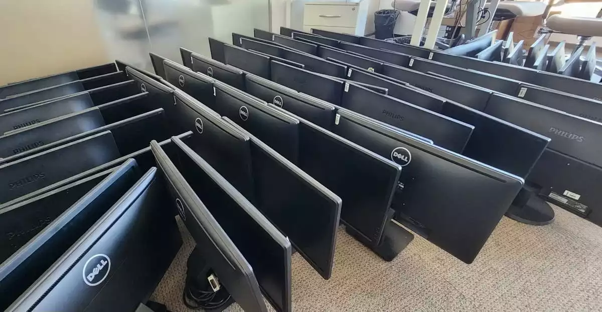 Монітори Dell та Philips